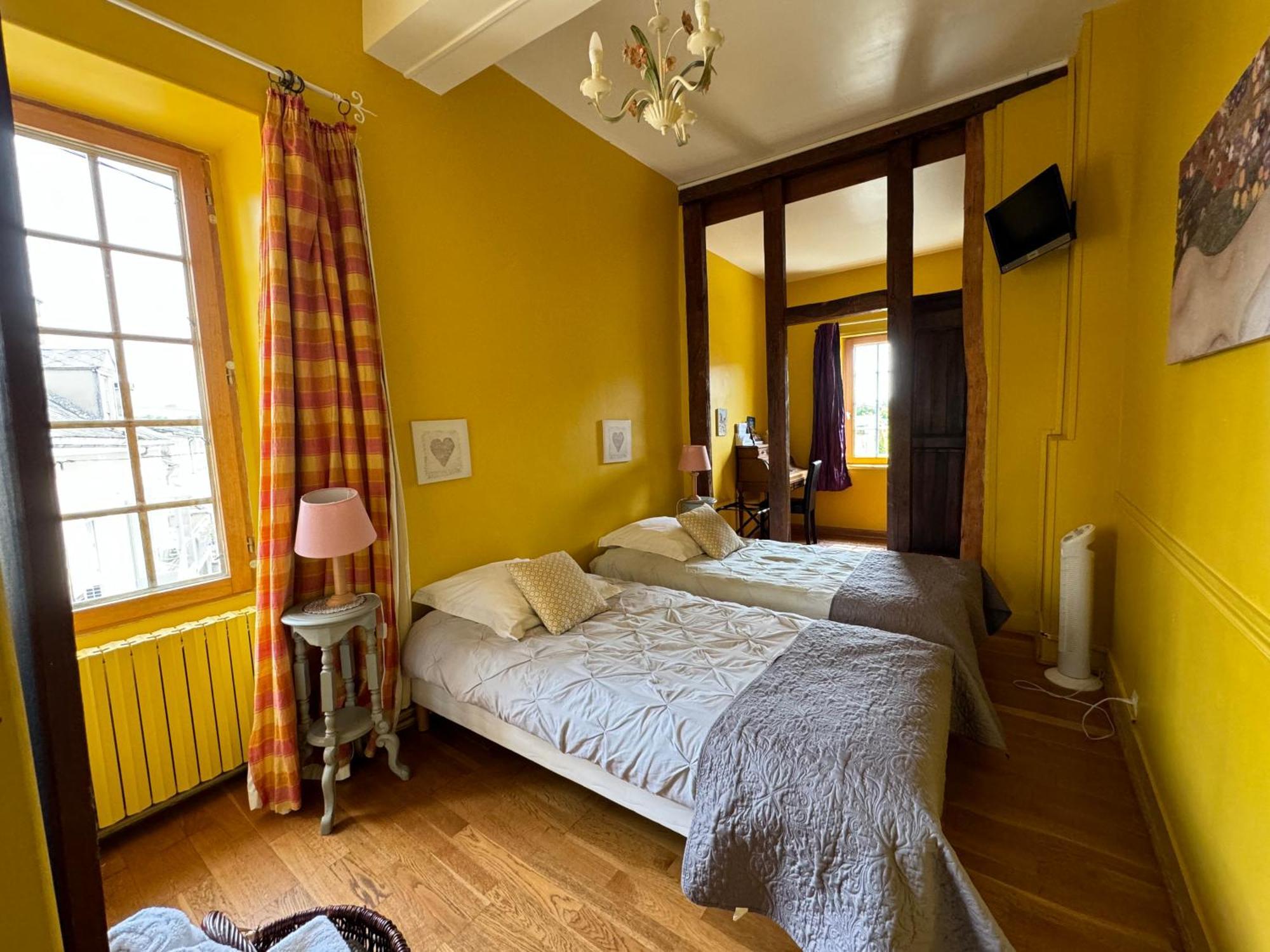 Domaine Borgnat Bed and Breakfast Escolives-Sainte-Camille Eksteriør billede